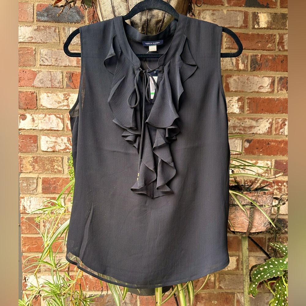 Tommy Hilfiger NWT ruffled tie-neck black sleeveless blouse size Large